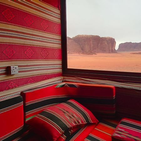 Rotana W Hotel Wadi Rum Exterior photo